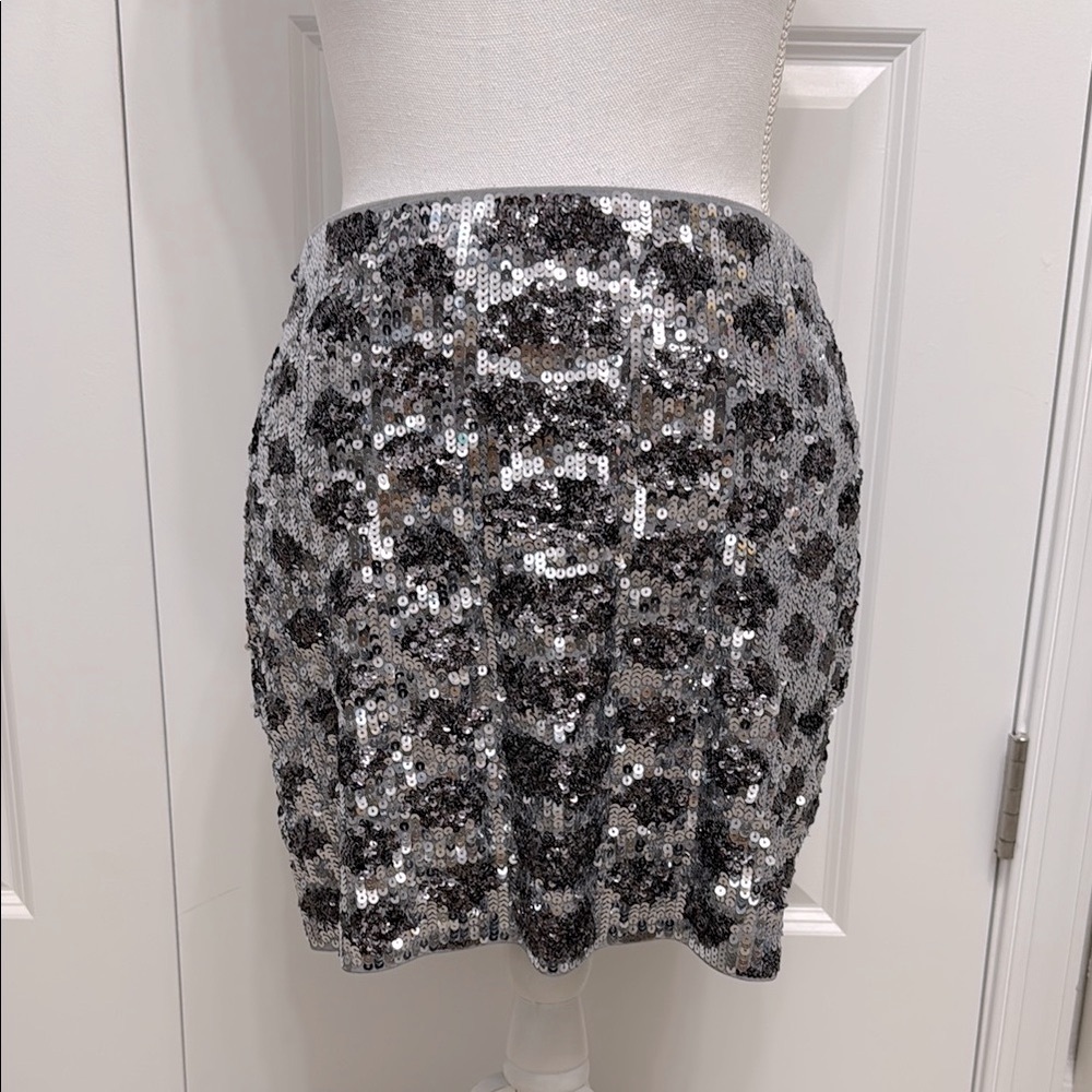 Express Black and Silver Sequin Mini Skirt Size Small